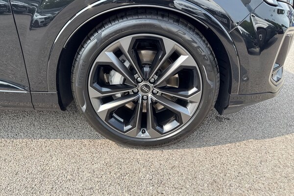 Used Audi Q7 2025 for sale - 75786204: Photo 11