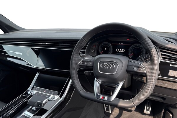 Used Audi Q7 2025 for sale - 75786204: Photo 17