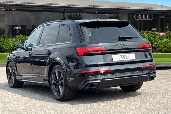 Used Audi Q7 2025 for sale - 75786204: Photo 2