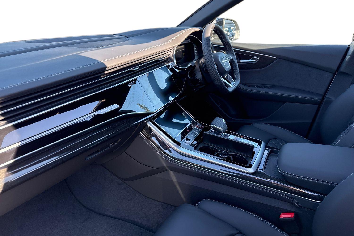 Used Audi SQ8 2025 for sale - 75847186: Photo 14
