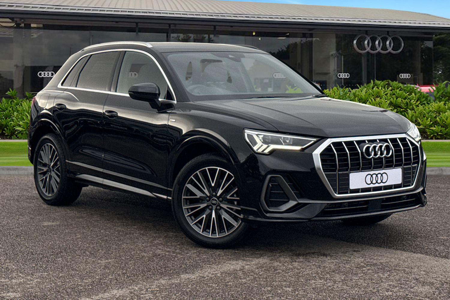 Used Audi Q3 2025 for sale - 76697774: Photo 1