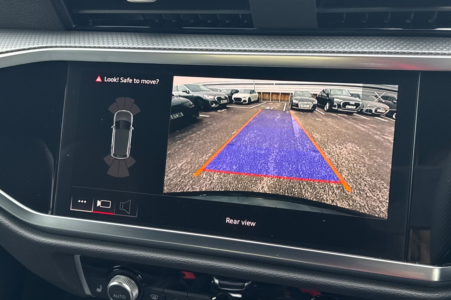 Used Audi Q3 2025 for sale - 76697774: Photo 32