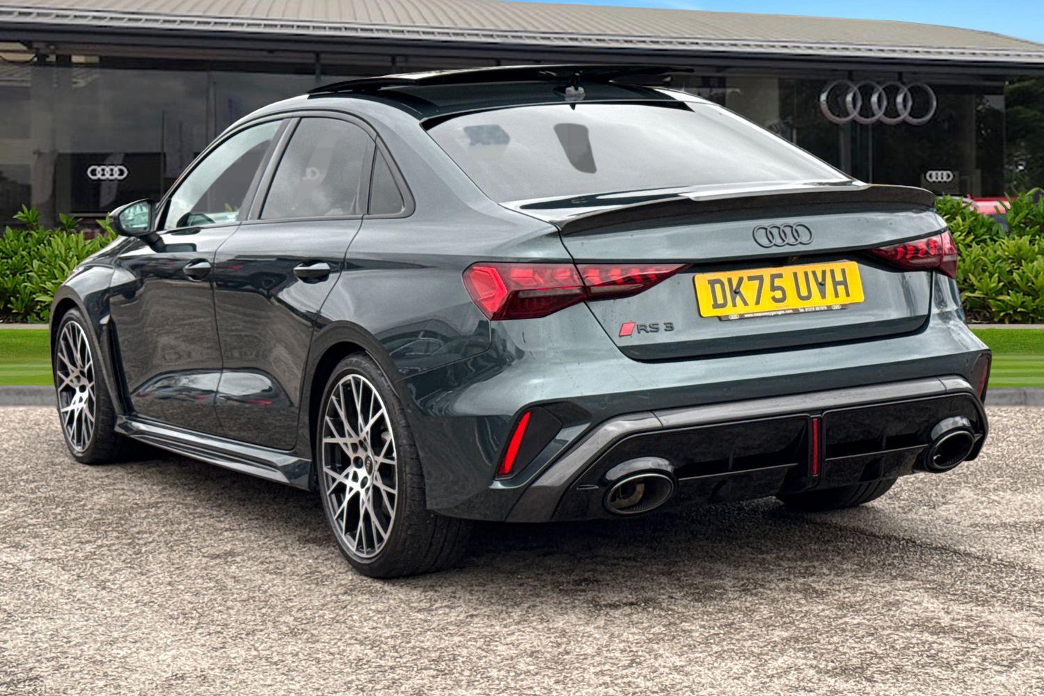 Used Audi RS3 2025 for sale - 77680157: Photo 2