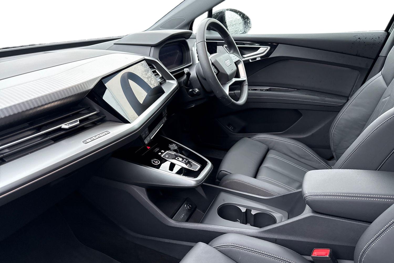 Used Audi Q4 e-tron 2025 for sale - 77340964: Photo 15