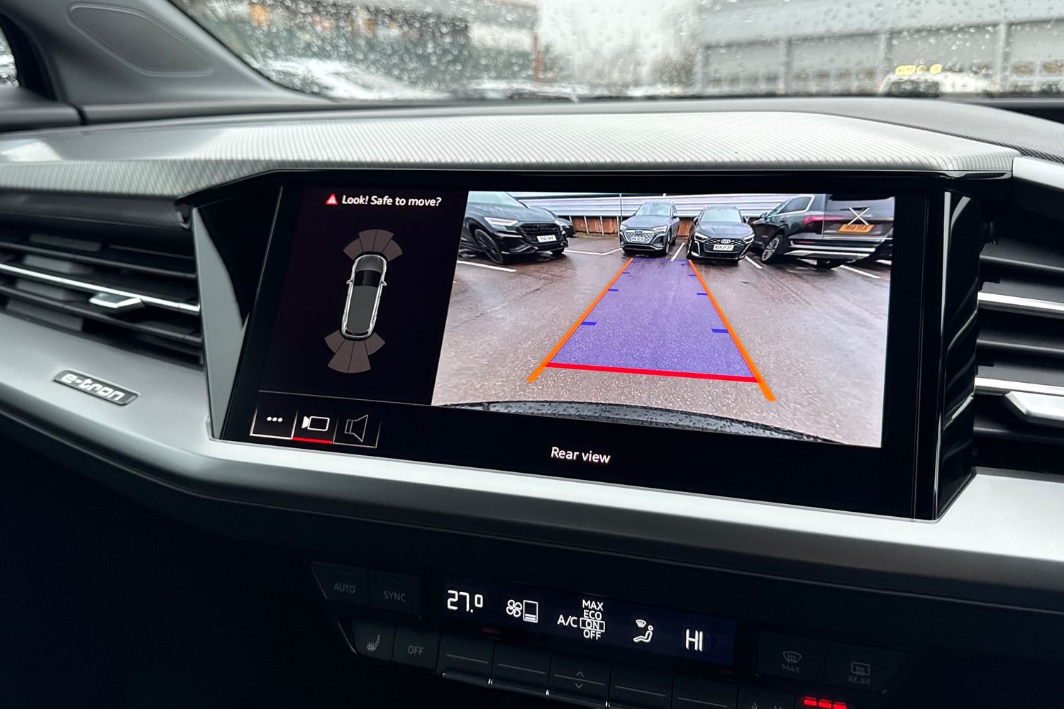 Used Audi Q4 e-tron 2025 for sale - 77340964: Photo 32