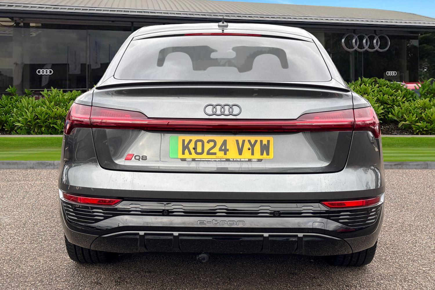 Used Audi Q8 e-tron 2024 for sale - 77407588: Photo 4
