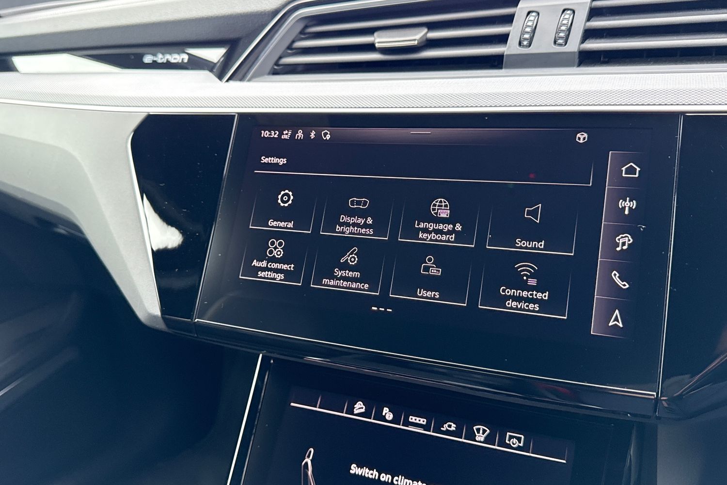 Used Audi Q8 e-tron 2024 for sale - 77407588: Photo 52