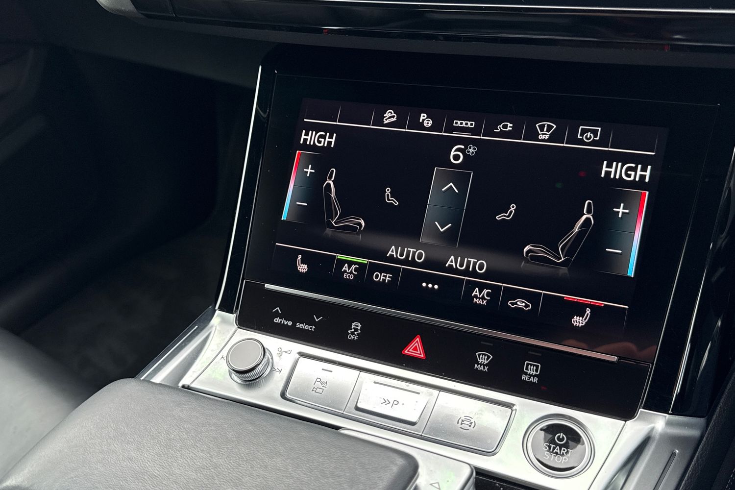 Used Audi Q8 e-tron 2024 for sale - 77407588: Photo 54