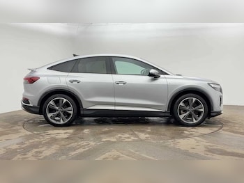 Used Audi Q4 e-tron 2022 for sale - 78029475: Photo