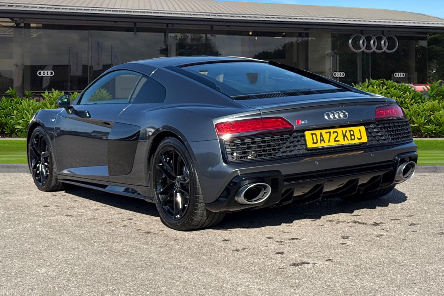Used Audi R8 2022 for sale - 77943708: Photo 2