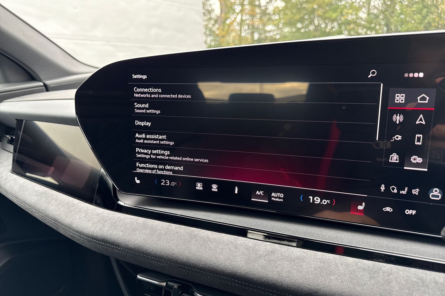 Used Audi Q6 e-tron 2025 for sale - 76177432: Photo 41