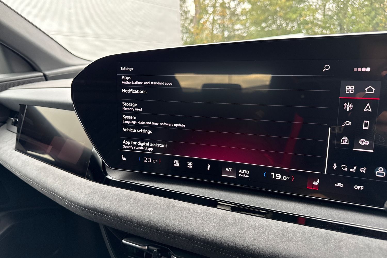 Used Audi Q6 e-tron 2025 for sale - 76177432: Photo 42