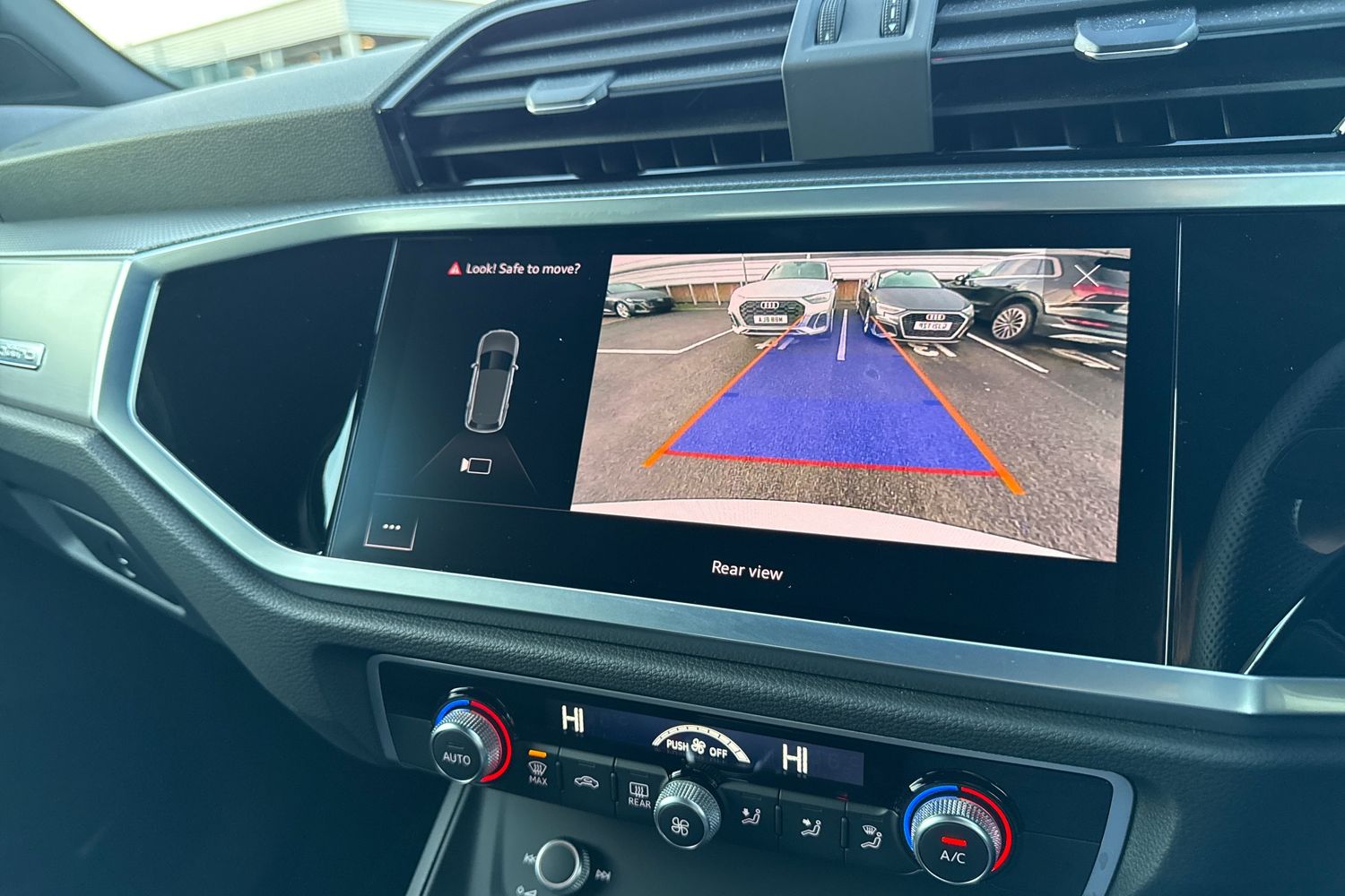 Used Audi Q3 2022 for sale - 76929169: Photo 31