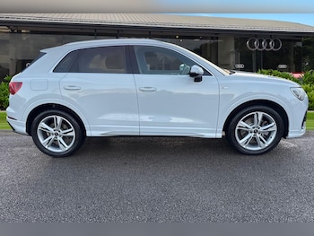 Used Audi Q3 2022 for sale - 76929169: Photo