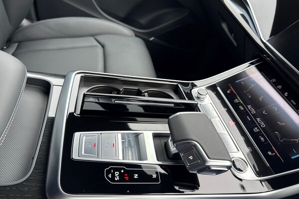 Used Audi Q8 2025 for sale - 76250627: Photo 22