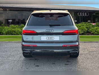 Used Audi Q7 2025 for sale - 76453546: Photo