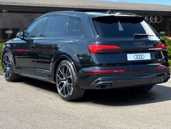 Used Audi Q7 2025 for sale - 74650989: Photo