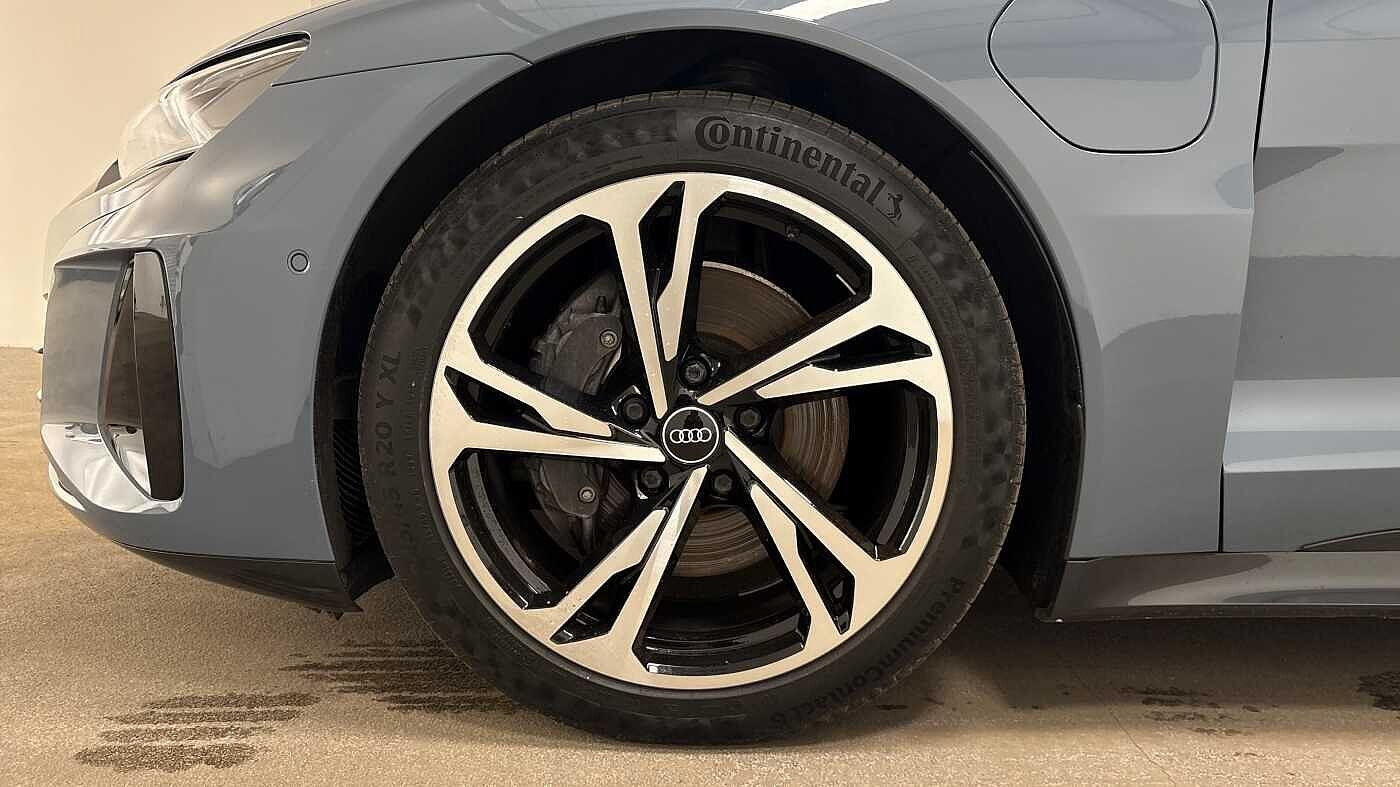 Used Audi e-tron GT 2021 for sale - 76353222: Photo 4