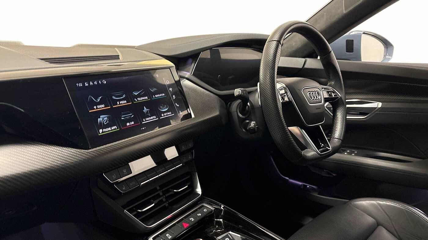 Used Audi e-tron GT 2021 for sale - 76353222: Photo 7