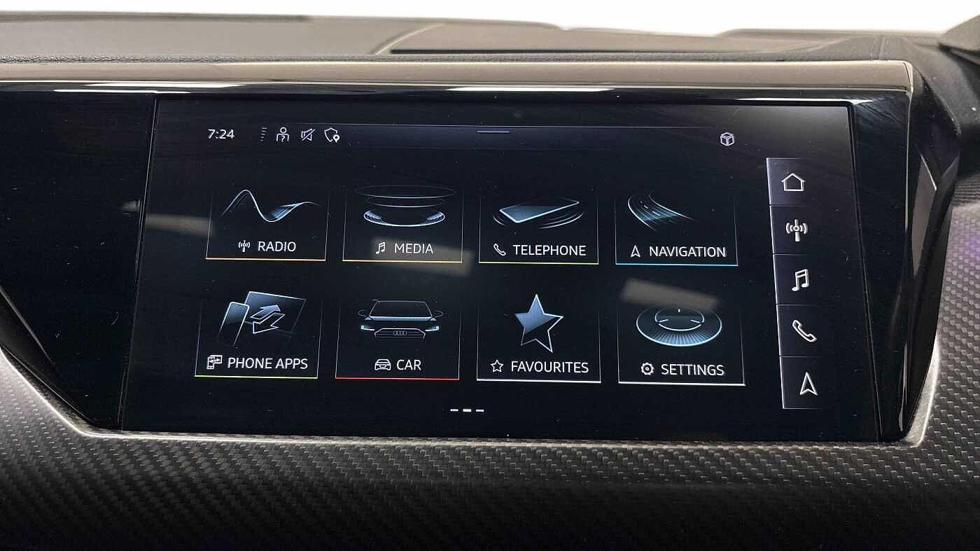 Used Audi e-tron GT 2021 for sale - 76353222: Photo 9