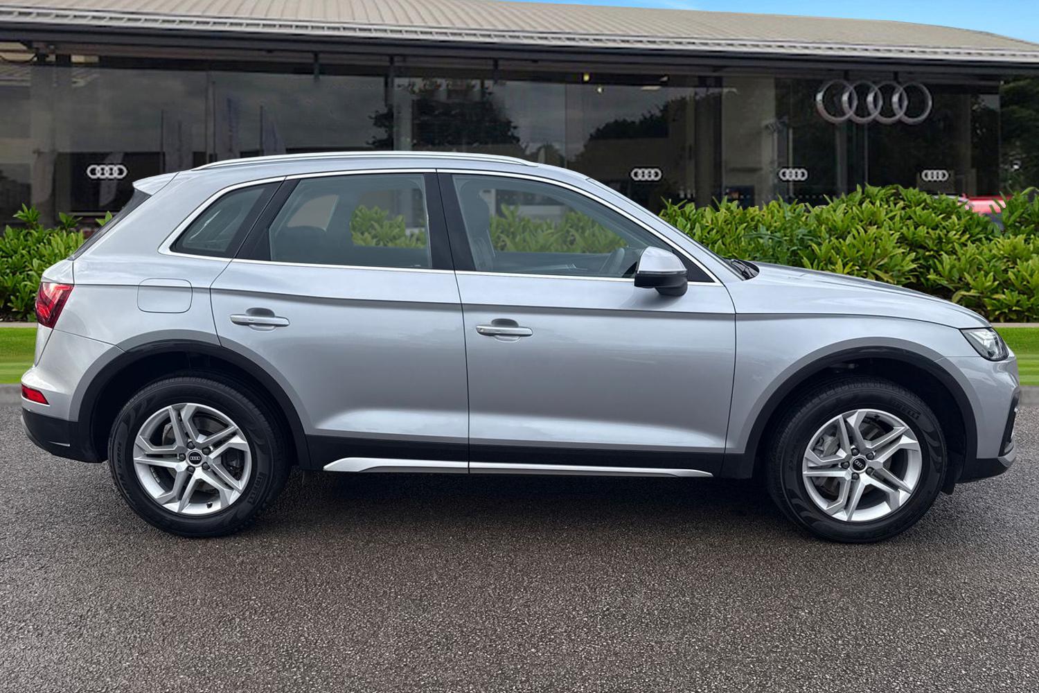 Used Audi Q5 2021 for sale - 76453531: Photo 3
