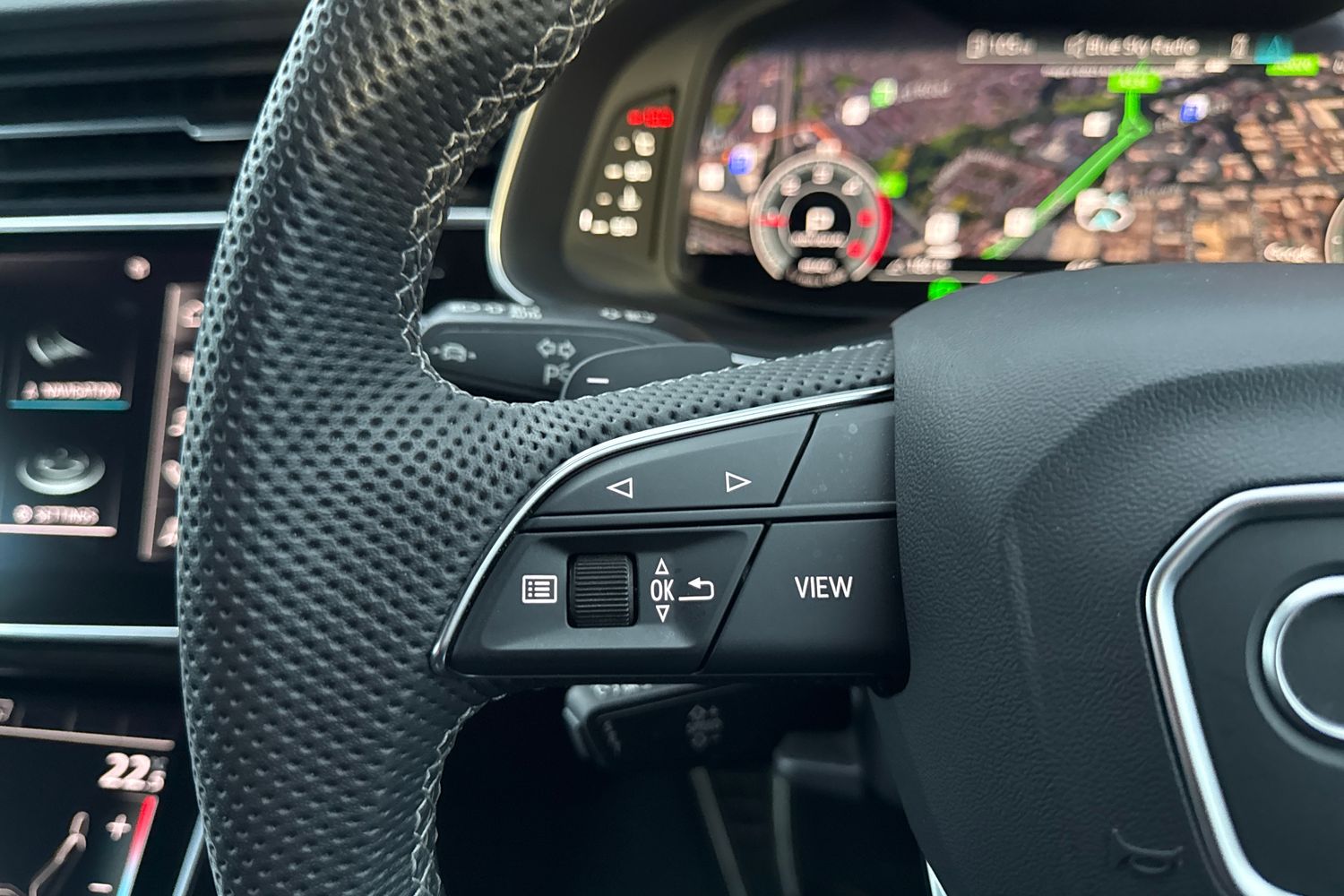 Used Audi Q8 2023 for sale - 76783028: Photo 27