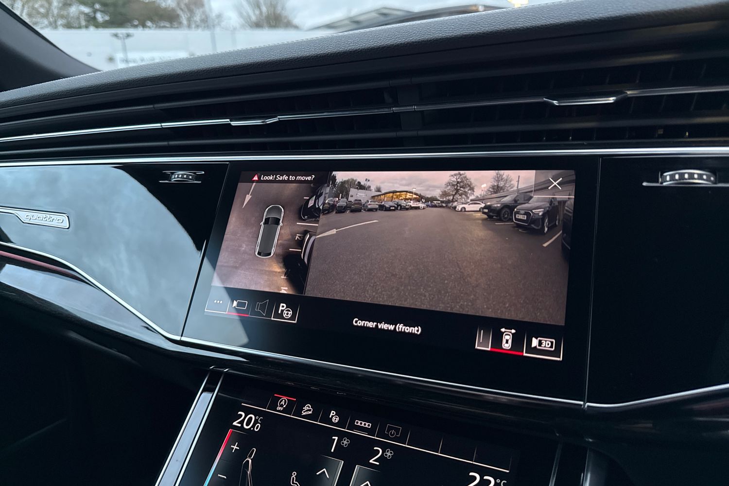 Used Audi Q8 2023 for sale - 76783028: Photo 32