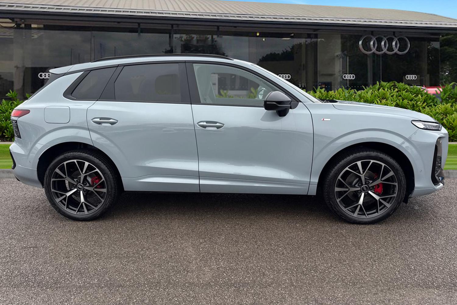 Used Audi Q3 2026 for sale - 77787380: Photo 3