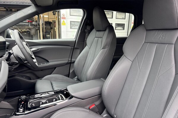 Used Audi Q6 e-tron 2025 for sale - 74928093: Photo 15