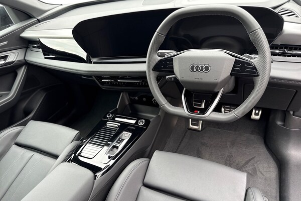 Used Audi Q6 e-tron 2025 for sale - 74928093: Photo 17