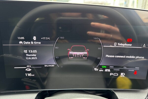 Used Audi Q6 e-tron 2025 for sale - 74928093: Photo 30