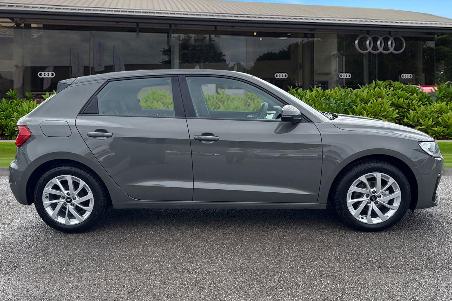 Used Audi A1 2025 for sale - 76170262: Photo 3