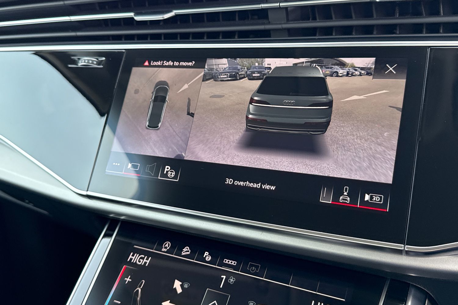 Used Audi Q7 2023 for sale - 78209493: Photo 34