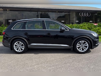 Used Audi Q7 2023 for sale - 78209493: Photo