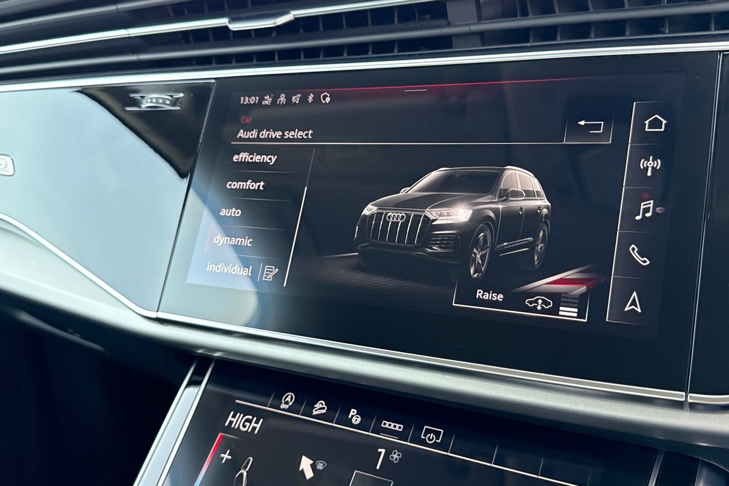 Used Audi Q7 2023 for sale - 78209493: Photo 46