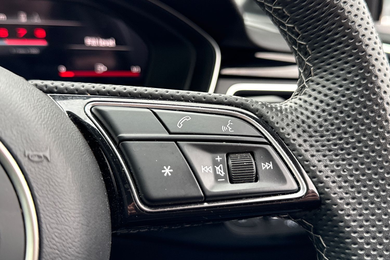 Used Audi A4 2023 for sale - 77680143: Photo 26