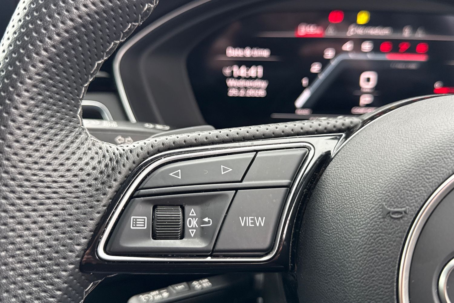 Used Audi A4 2023 for sale - 77680143: Photo 27