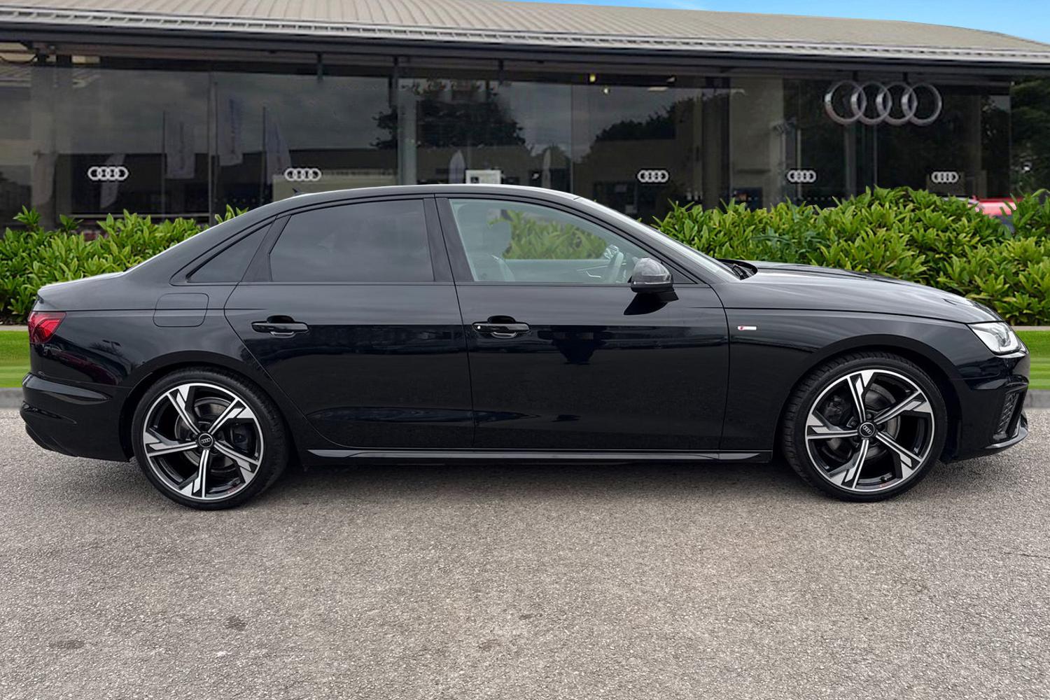 Used Audi A4 2023 for sale - 77680143: Photo 3