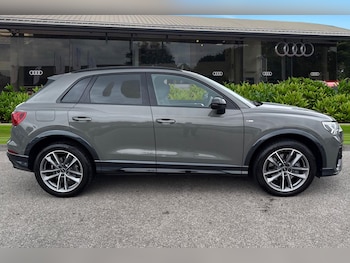 Used Audi Q3 2023 for sale - 75824452: Photo