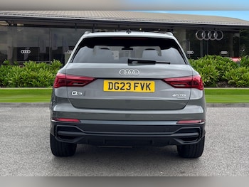 Used Audi Q3 2023 for sale - 75824452: Photo