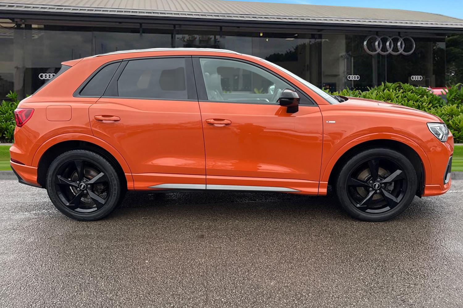 Used Audi Q3 2019 for sale - 77473168: Photo 3