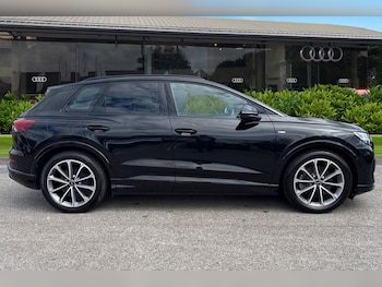 Used Audi Q4 e-tron 2022 for sale - 79338475: Photo