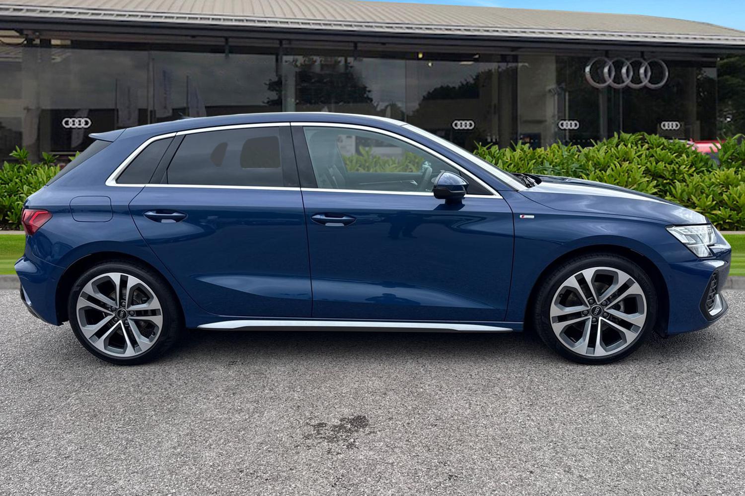 Used Audi A3 2025 for sale - 76133611: Photo 3