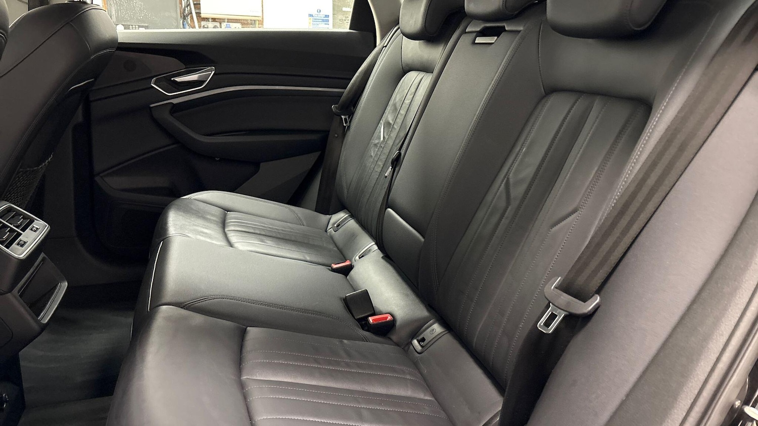 Used Audi e-tron 2021 for sale - 77313025: Photo 7