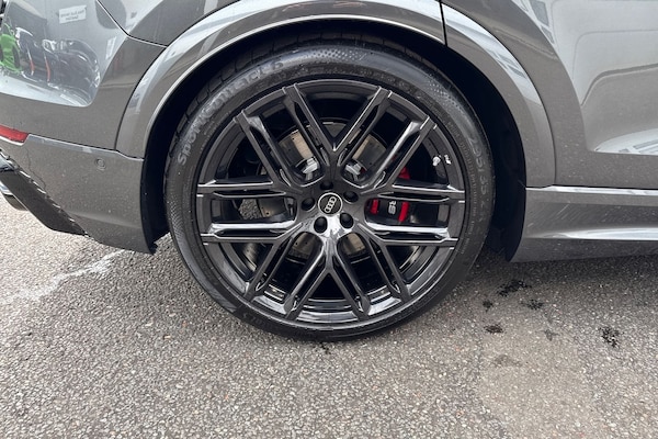 Used Audi RS Q8 2025 for sale - 75786387: Photo 12