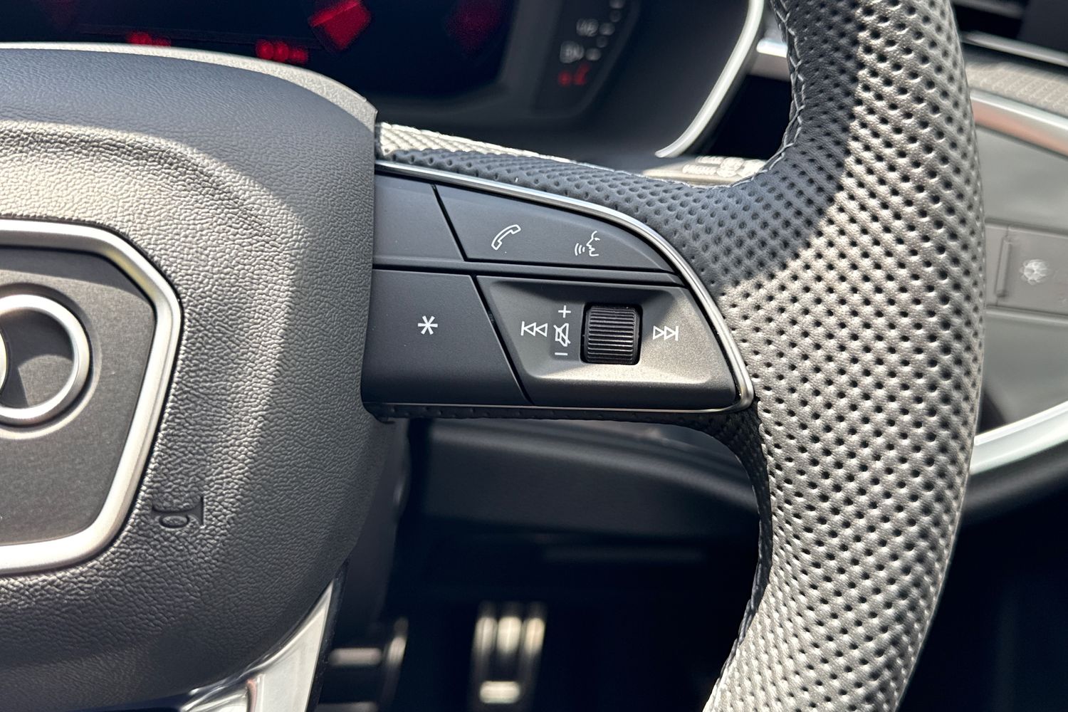 Used Audi Q3 2025 for sale - 76520065: Photo 25