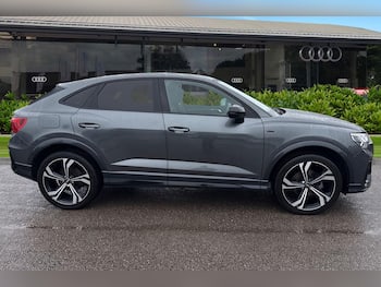 Used Audi Q3 2020 for sale - 79710421: Photo