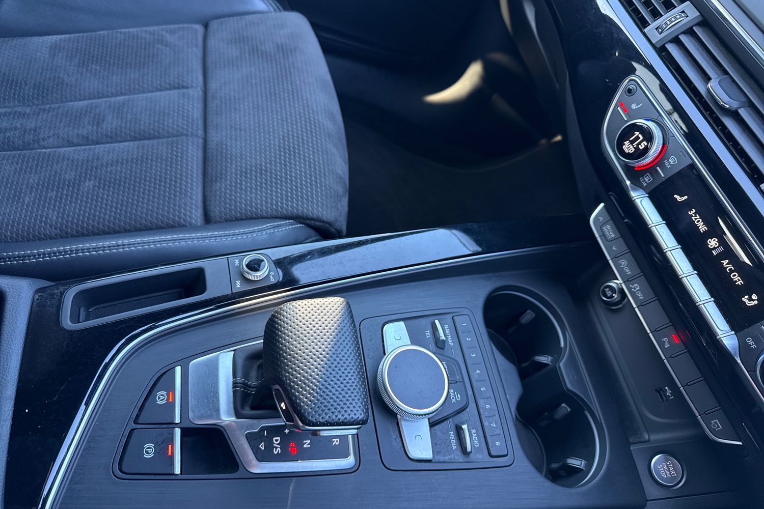 Used Audi A4 2018 for sale - 78107539: Photo 46