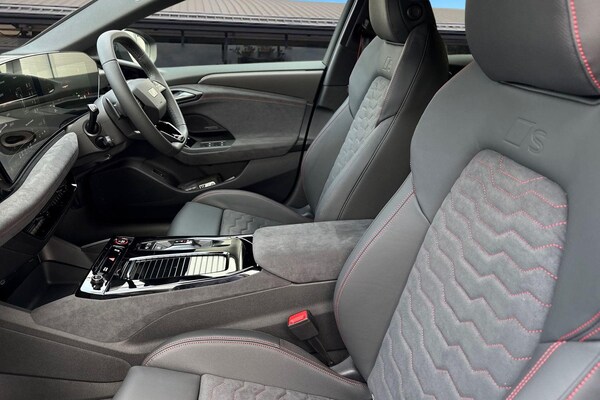 Used Audi A6 e-tron Avant 2025 for sale - 74559721: Photo 15