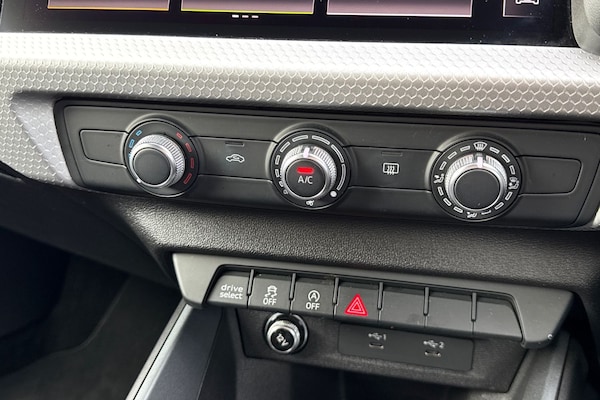 Used Audi A1 2023 for sale - 75773974: Photo 21